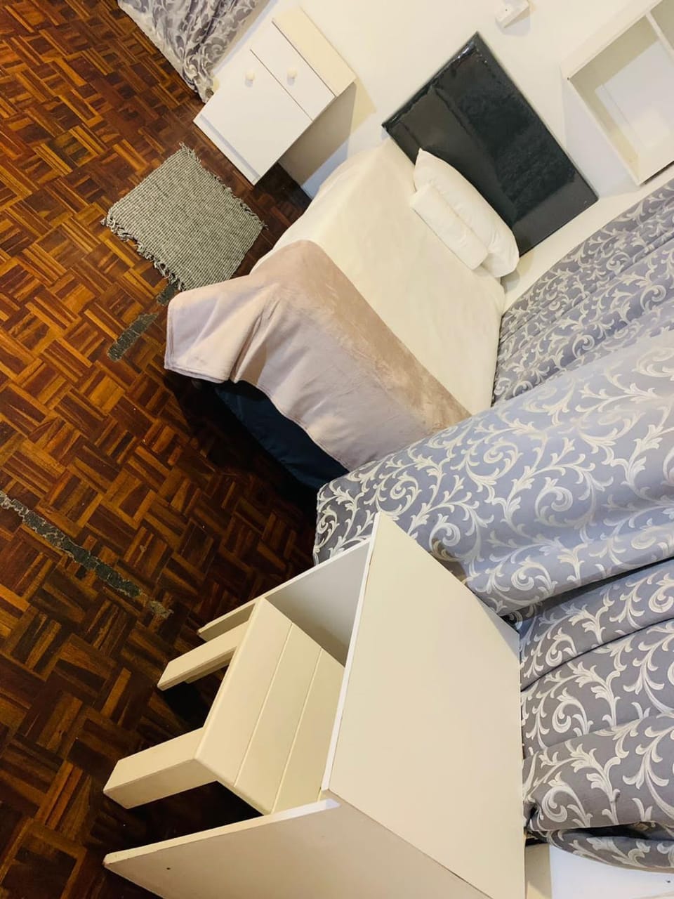 Petals Guesthouse Bed and Breakfast in Port Elizabeth