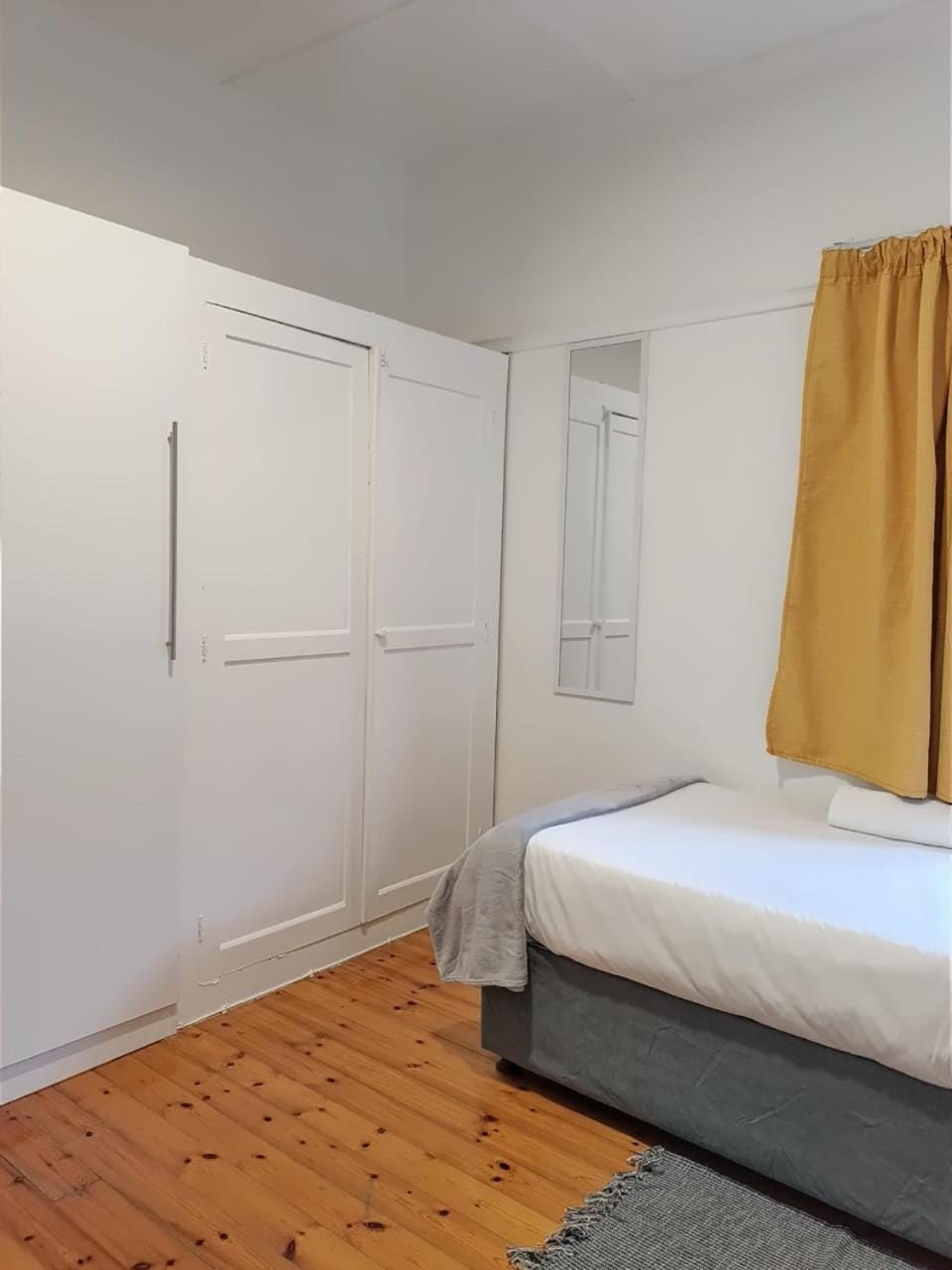 Petals Guesthouse Bed and Breakfast in Port Elizabeth