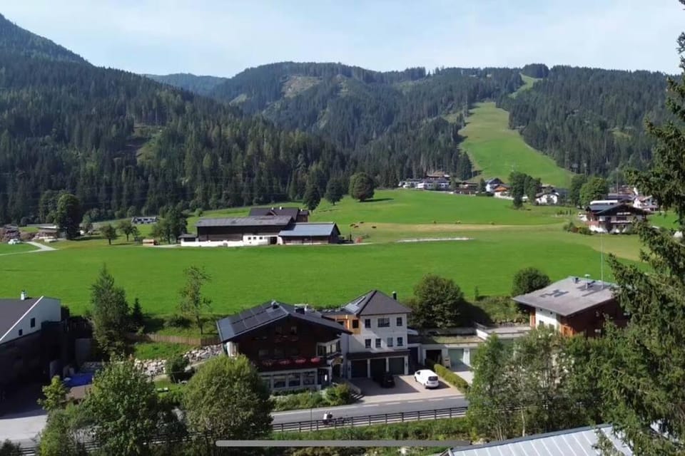 Herzzeit Apartments Apartment in Salzburgerland