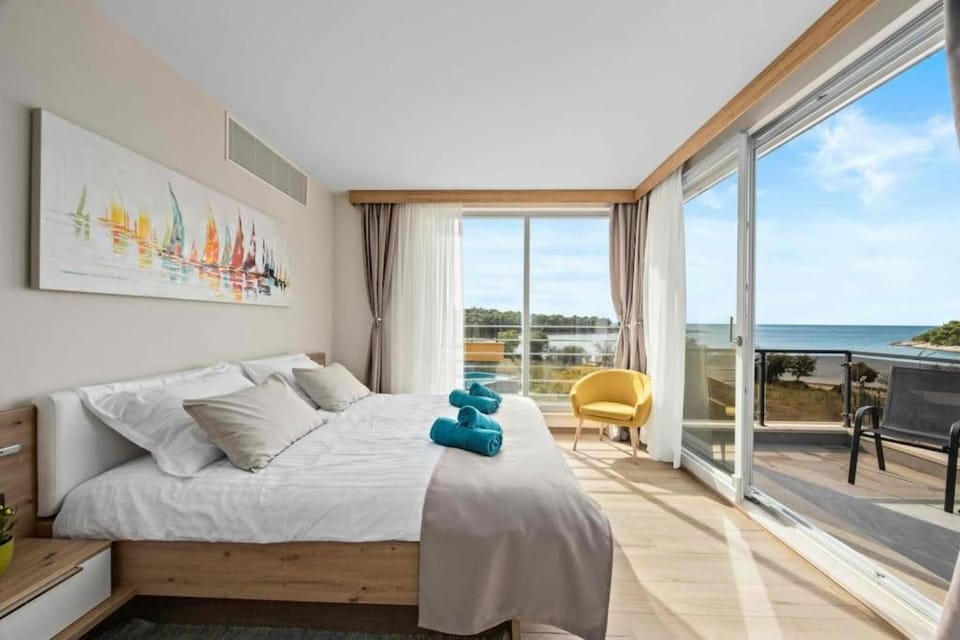 Villa Palma - seaside luxury villa for 6 person! Villa in Pula