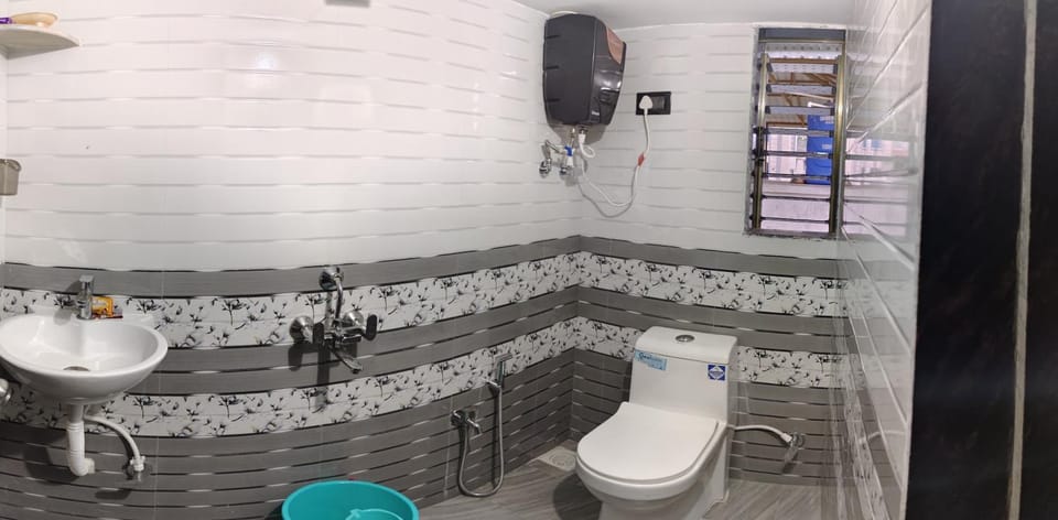 Toilet, Bathroom