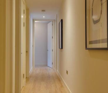 The Benson One by Dublin At Home Apartment in Dublin