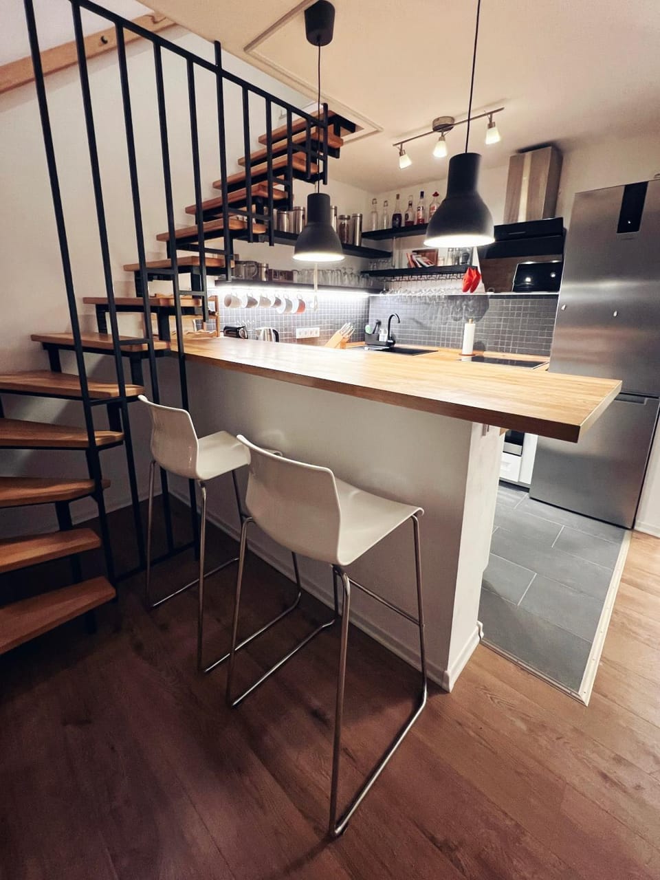 Kitchen or kitchenette, Dining area, kitchen