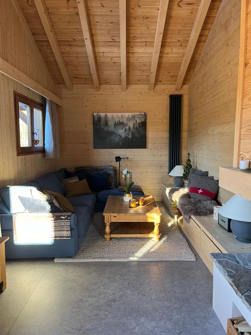 Living room, Seating area