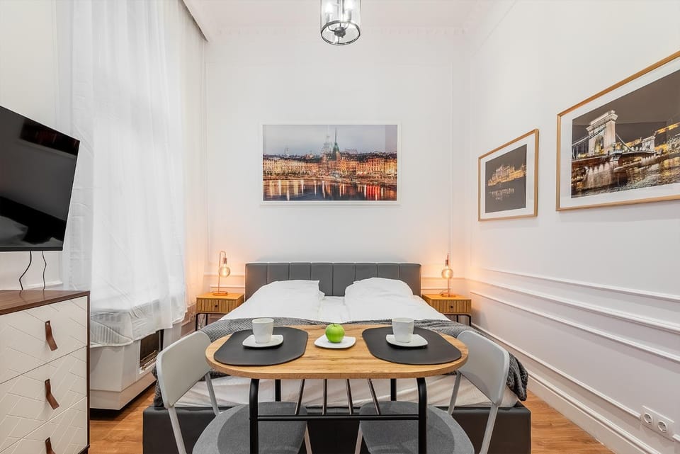 Classical mini studio with a modern touch! Apartment in Budapest