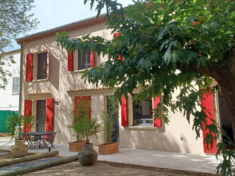 Property building, Patio