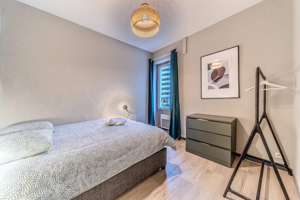 Les Halles Apartment with 2 bedrooms near Part-Dieu Apartment in Lyon