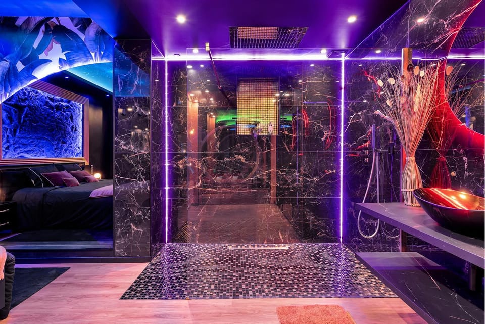 Insolite Spa Privatif Suite étoilée Apartment in Albi