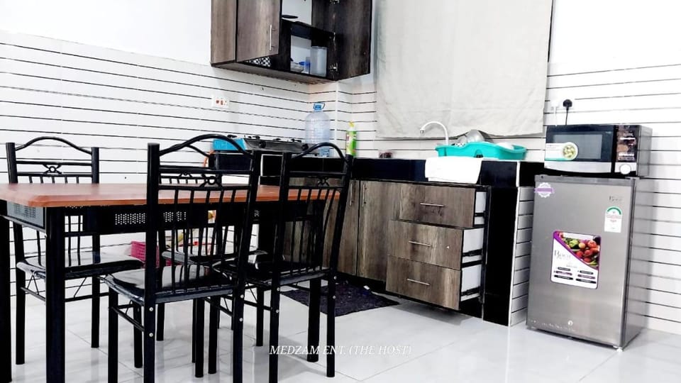 One Bedroom with 2 Beds at Kisimani Heights Apartment in Mombasa
