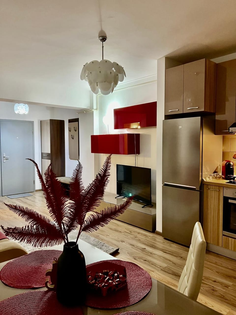 TV and multimedia, Kitchen or kitchenette, Living room, Seating area, Dining area, pet friendly, stove