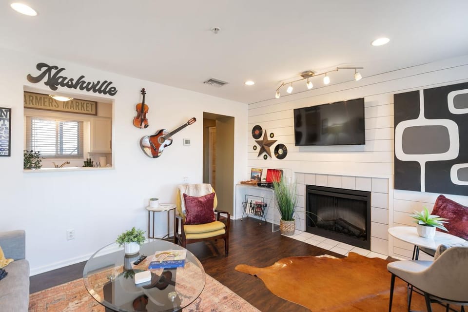 Living room, River view