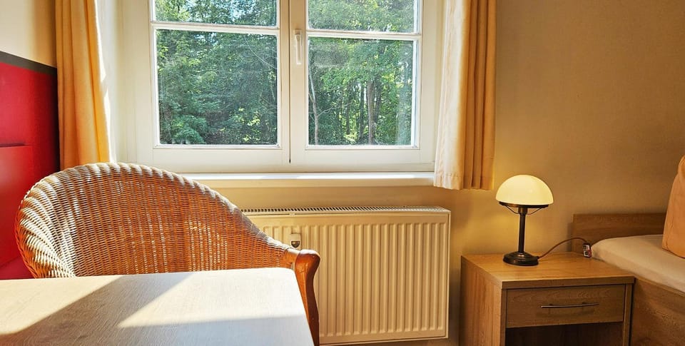 Mollibahnhof - Heiligendamm Mollibahnhof Heiligendamm DZ 04 Hotel in Mecklenburg-Vorpommern, Germany