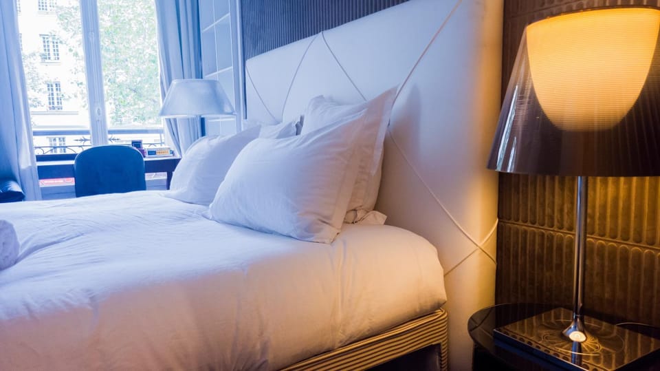 Pic de Nôtre Dame, Charming Suites Paris Apartment in Paris