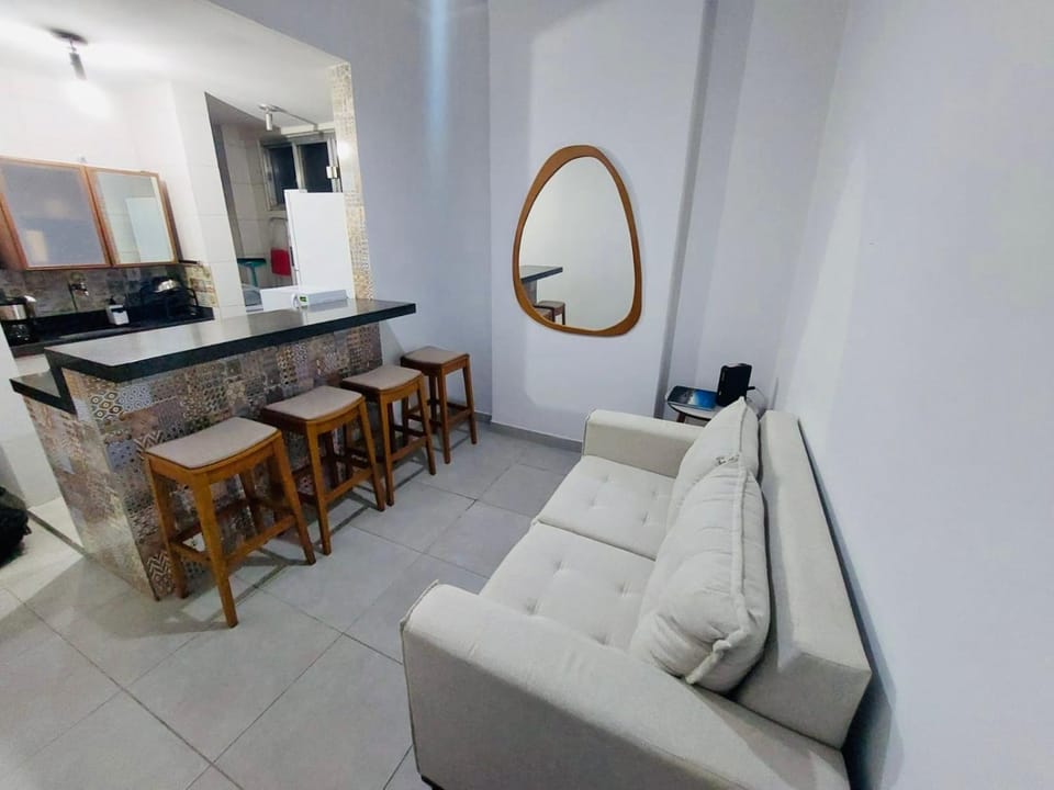 Kitchen or kitchenette, minibar, stove, washing machine