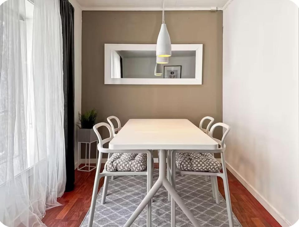 The Green House of Stavanger BnB 14 -Central, Sauna and Airport Shuttle Apartment in Stavanger