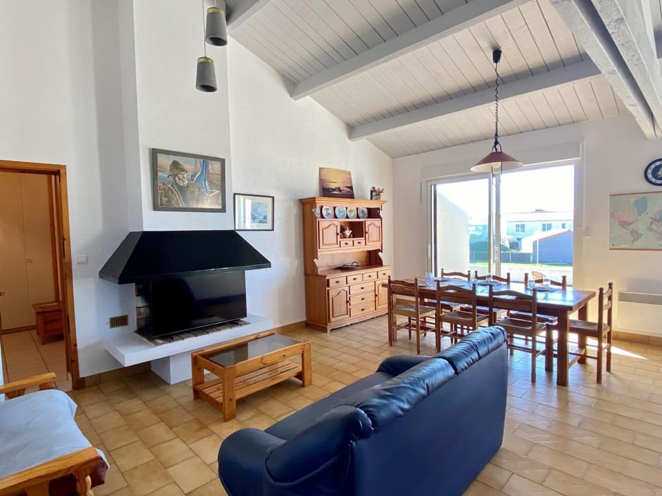 Maison familiale à 400m de la plage avec terrasse de 100m², animaux admis, garage et jardin - FR-1-231-292 House in Pays de la Loire