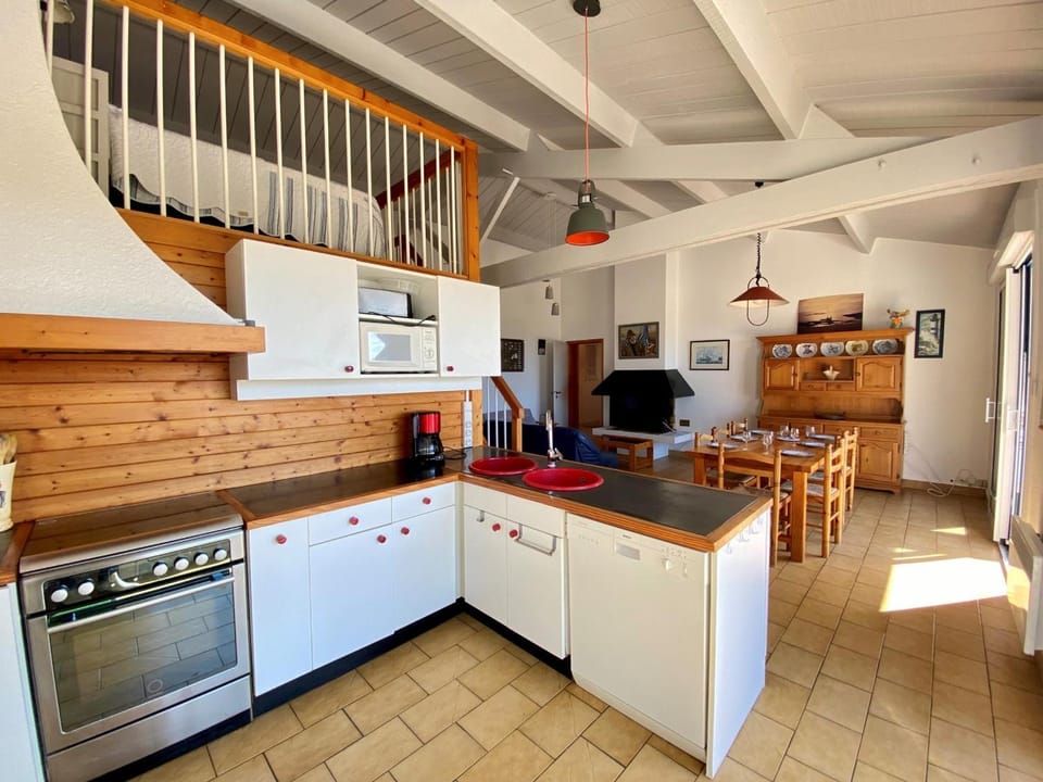 Maison familiale à 400m de la plage avec terrasse de 100m², animaux admis, garage et jardin - FR-1-231-292 House in Pays de la Loire