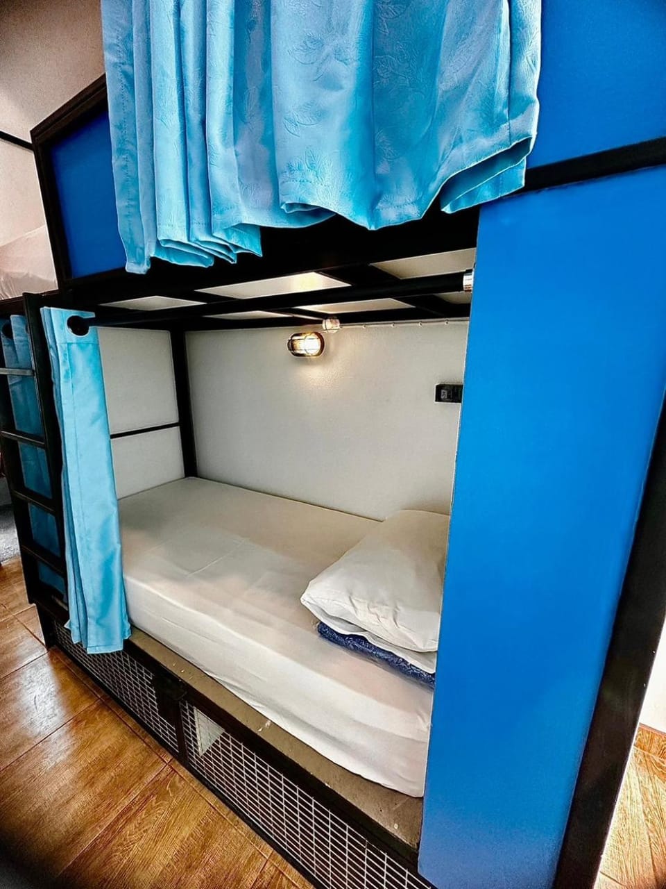 Bed, Bedroom, bunk bed