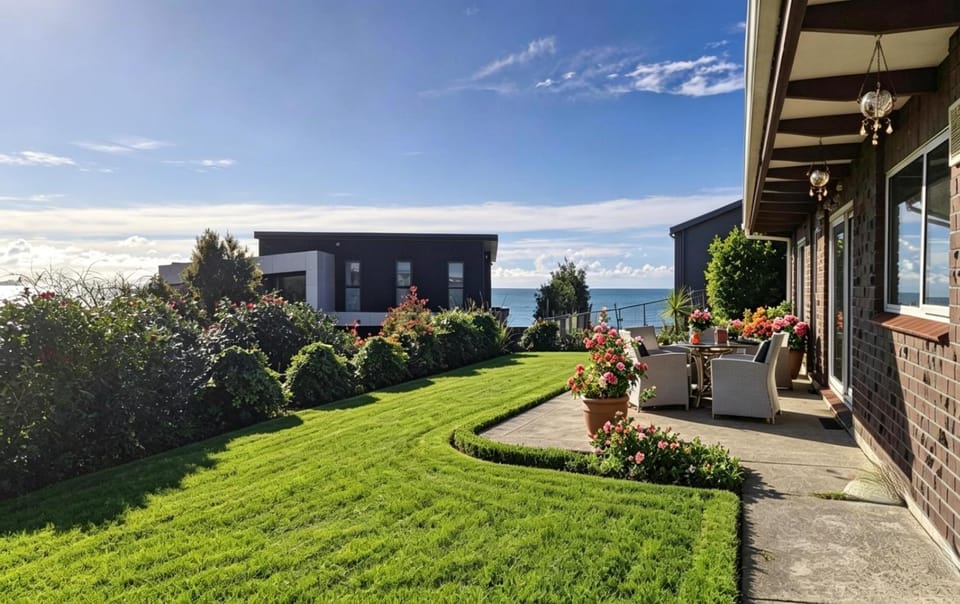 Garden, Sea view, furniture