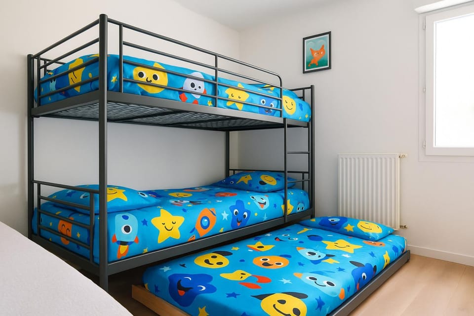 bunk bed