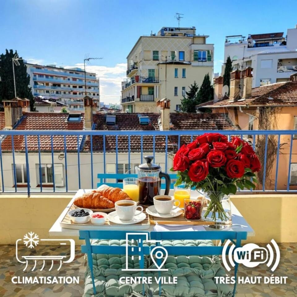 FRGK Wilson PalaceAC WIFI FIBRE Terrasse Apartment in Antibes