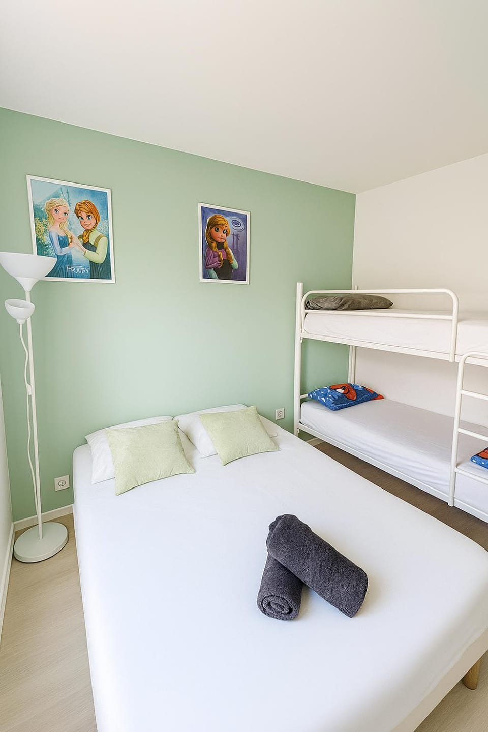 Bed, Bedroom, bunk bed