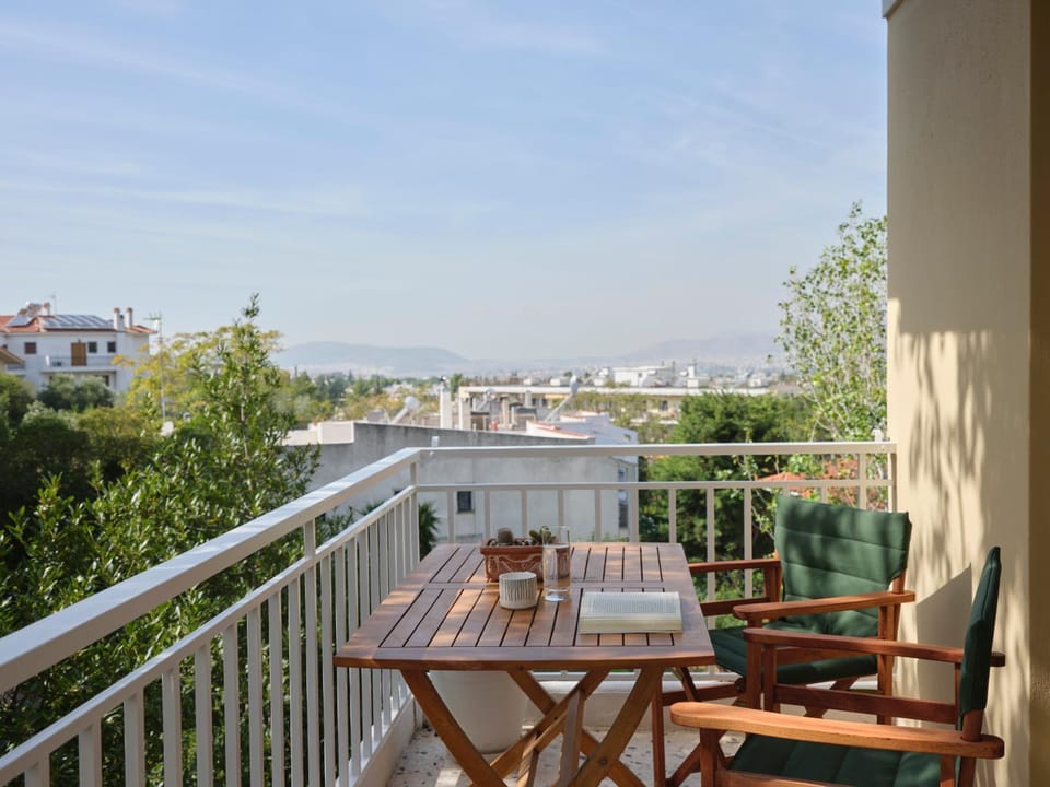 Patio, Day, Natural landscape, View (from property/room), Balcony/Terrace, Dining area