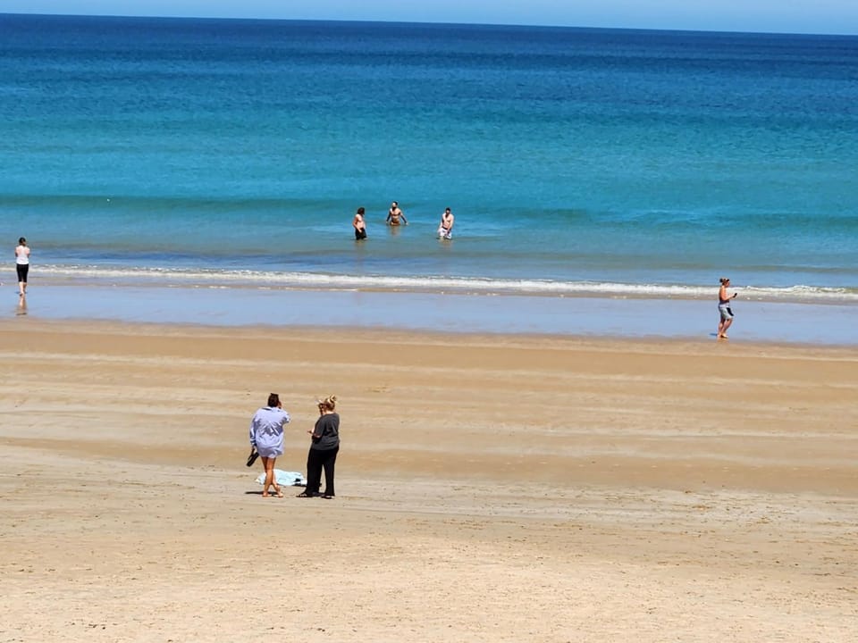 Relaxing beachside getaway home Vacation rental in Adelaide