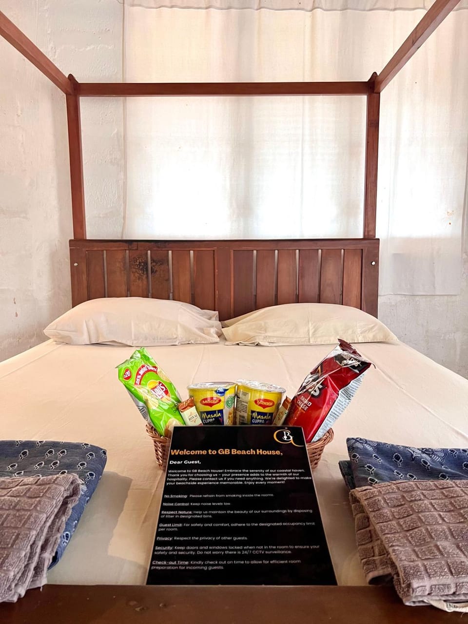 Bed, Food