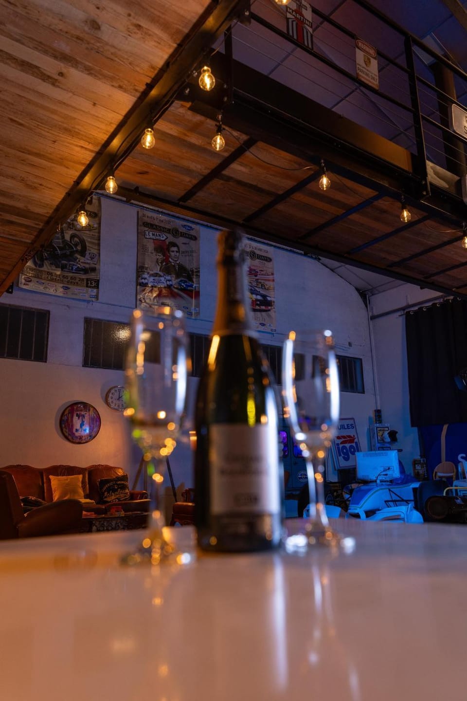 Lounge or bar