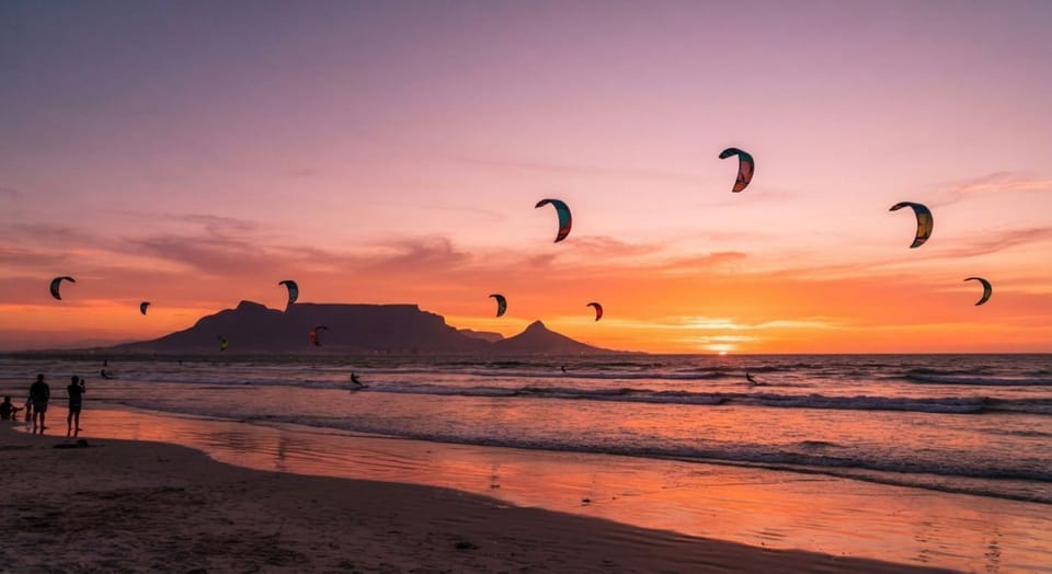 Nearby landmark, Natural landscape, Activities, Beach, Windsurfing, Sunset