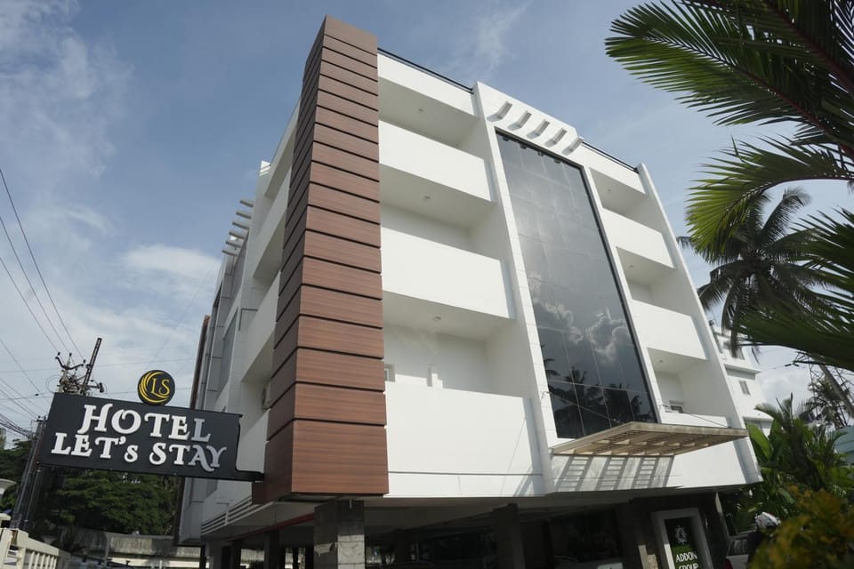 HOTEL LETS STAY Hotel in Kochi