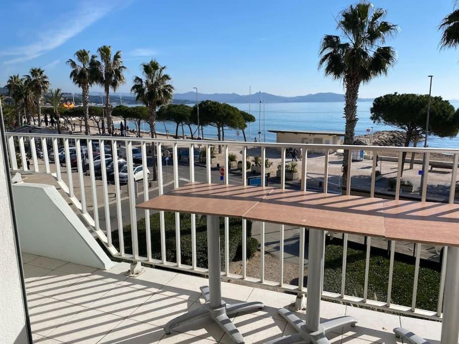 T3 sur la plage Teramare vue féerique mer,wifi, parking inclus , clim Apartment in La Ciotat