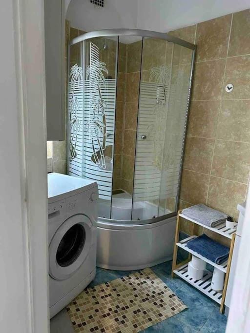 D&D Studio Apartment in Bucharest