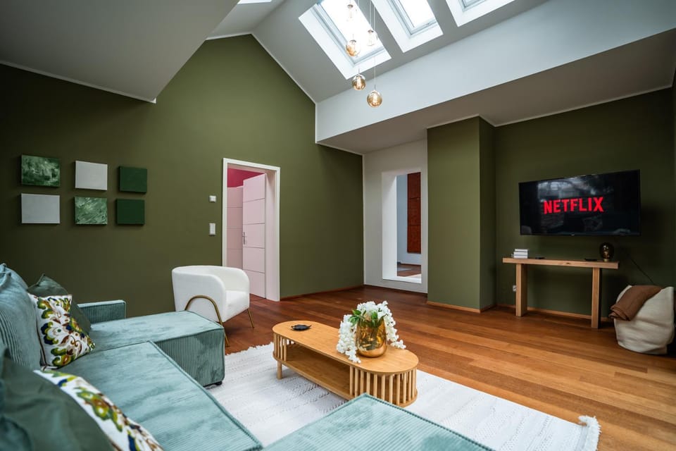 TV and multimedia, Living room