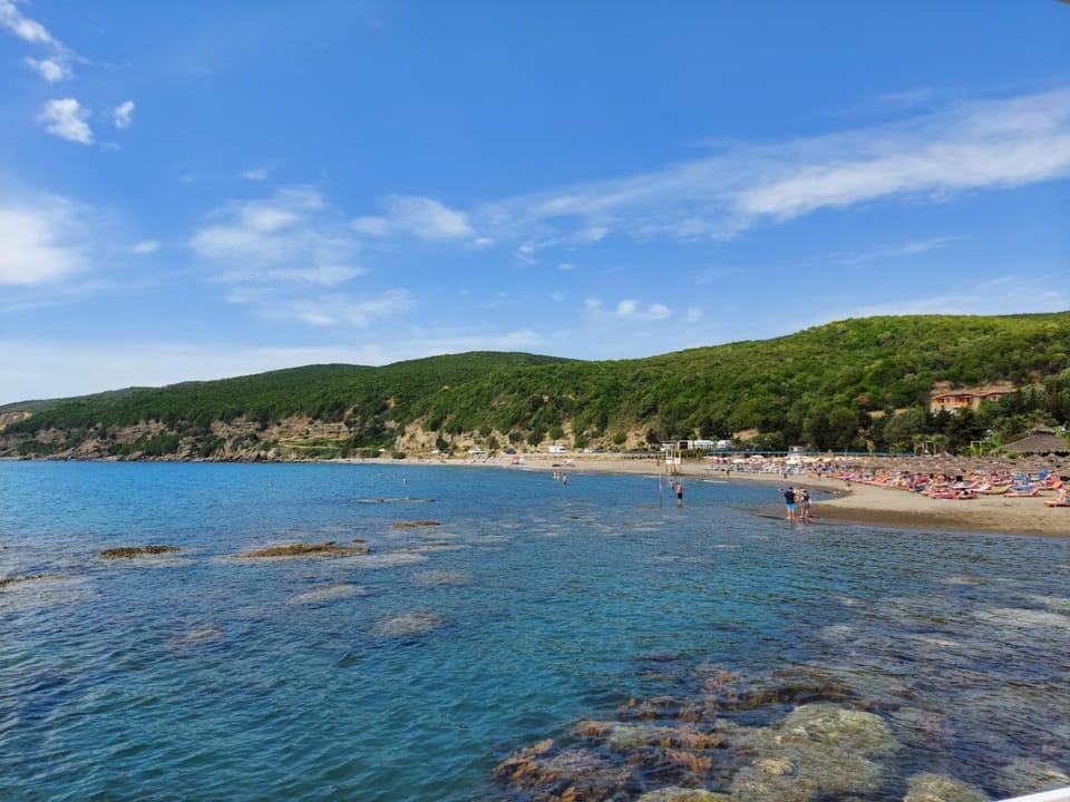 Nearby landmark, Day, Natural landscape, Beach, Mountain view, Sea view