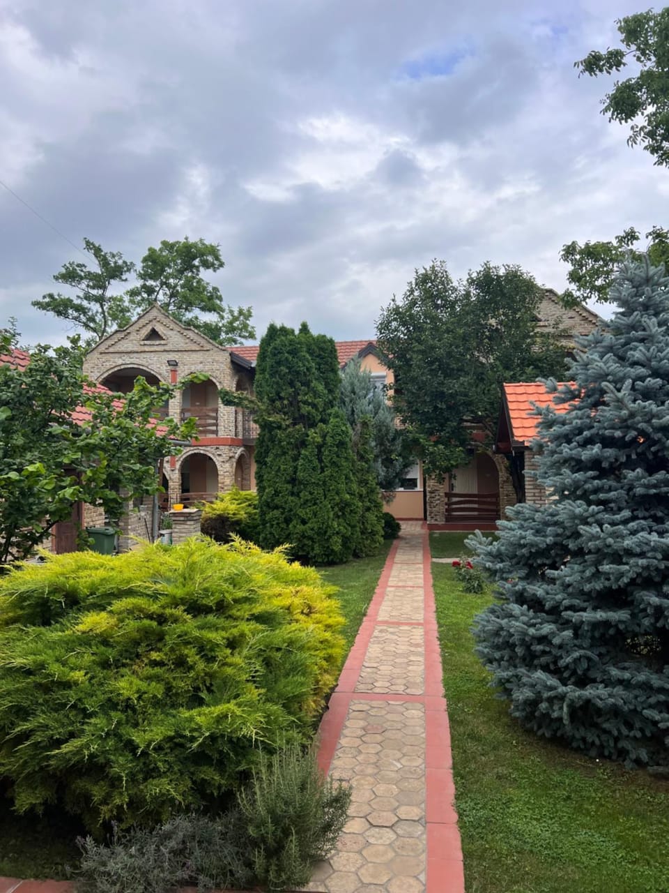 Inner courtyard view