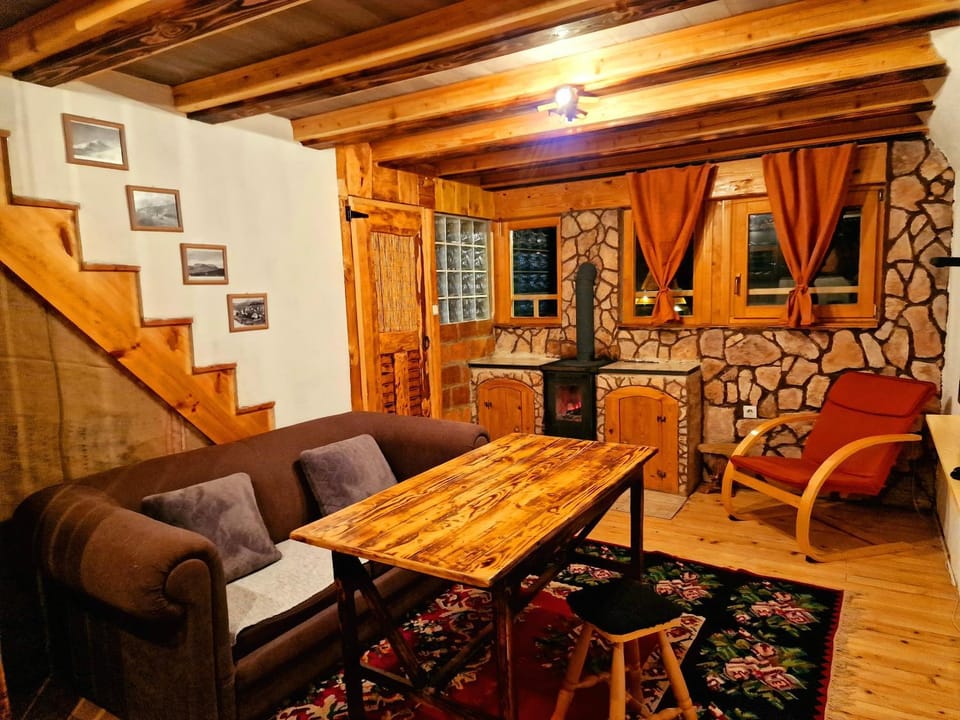 Vikendica 360⁰ Pale House in Federation of Bosnia and Herzegovina