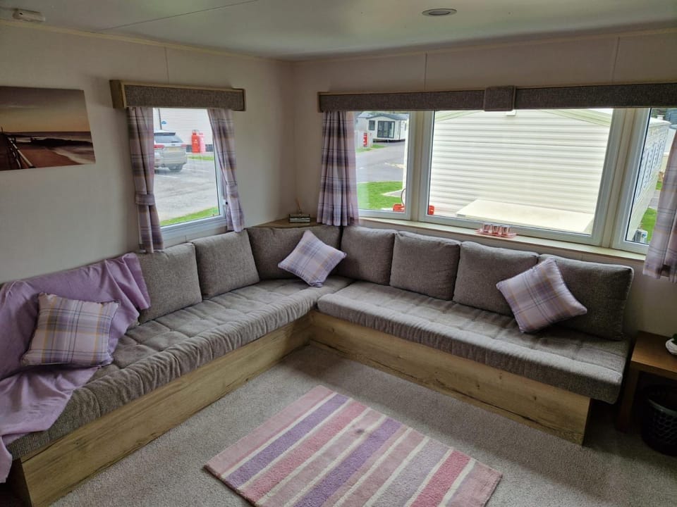 Weymouth Bay Haven, Preston Road Campground/ 
RV Resort in Weymouth