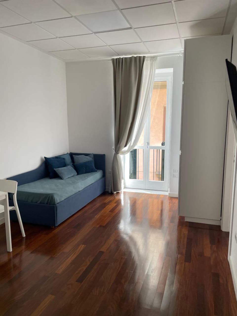 TV and multimedia, Living room, Photo of the whole room, Seating area