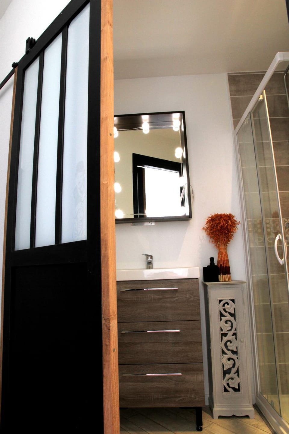 Shower, Bathroom