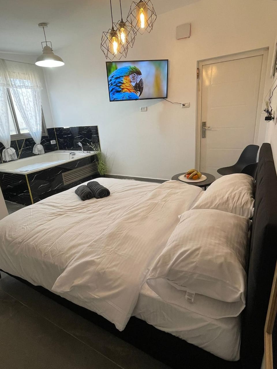 TV and multimedia, Bedroom