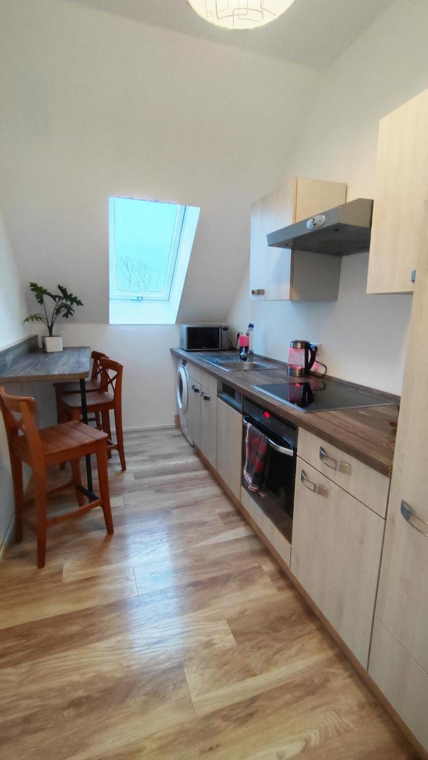Dining area, Food, washing machine, kitchen