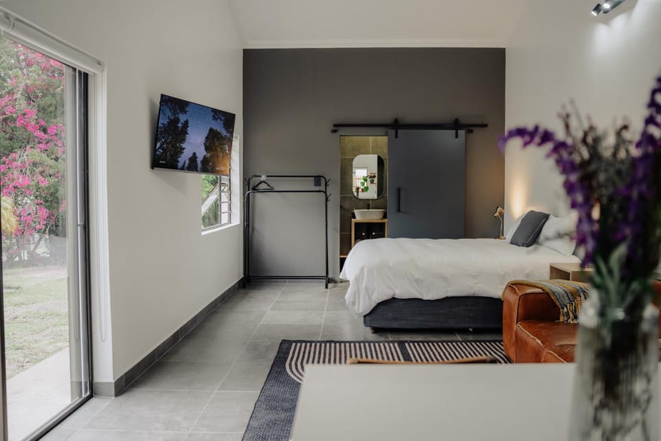 Heather Road Cottages Apartment in Western Cape