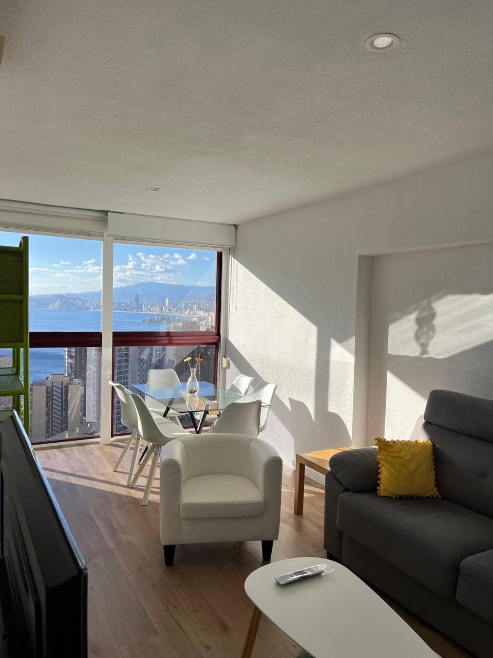 Natural landscape, View (from property/room), Living room, Seating area, Mountain view, Sea view