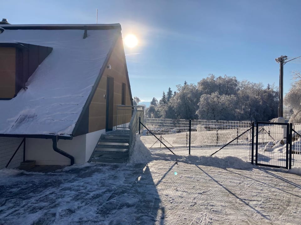 Property building, Winter