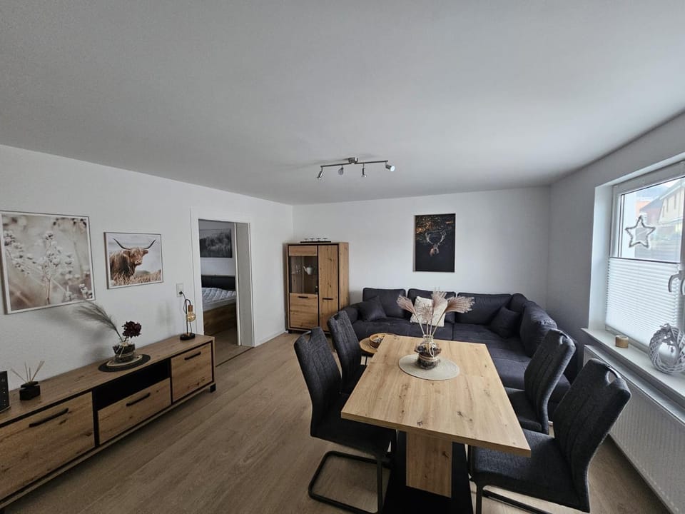 Living room, Dining area