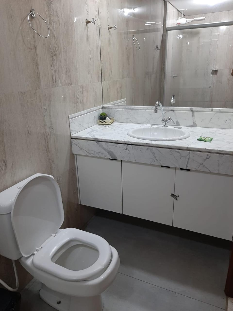 Apartamento 2010 Apartment in Goiania