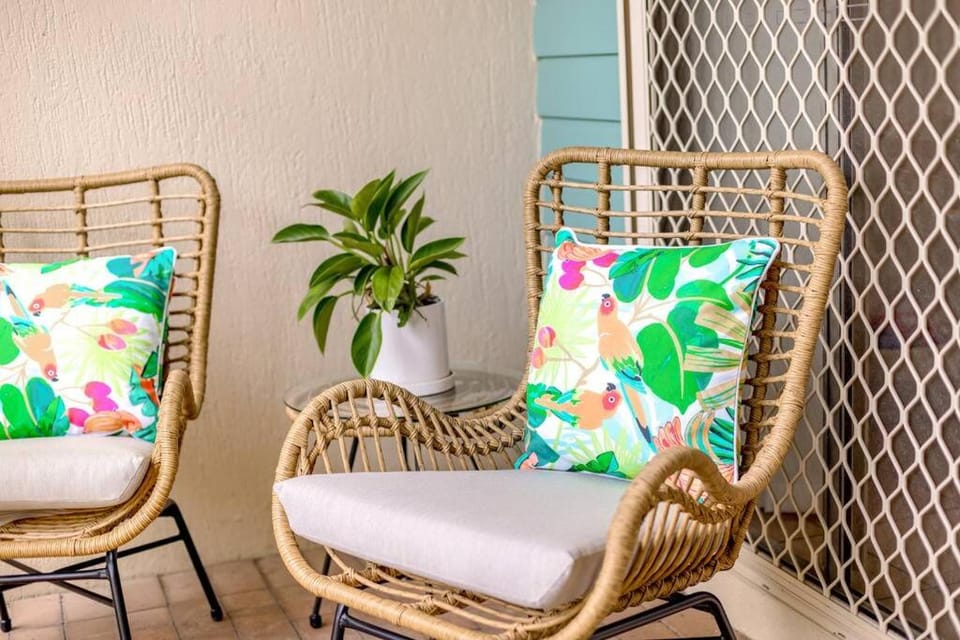 Wallaby Lane - Family Friendly! King, Double & King Single Beds Apartment in Cairns