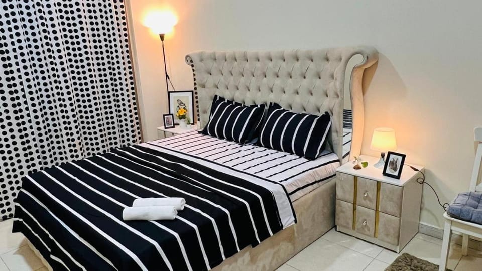 Master Room with attach Bathroom Near Mall of the Emirates Vacation rental in Dubai